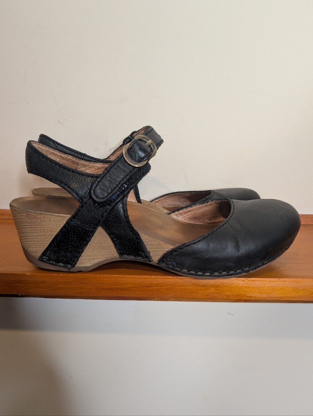 Dansko Lori Black Leather Mary Jane Wedge Sandal Ankle Strap Women's EU 39